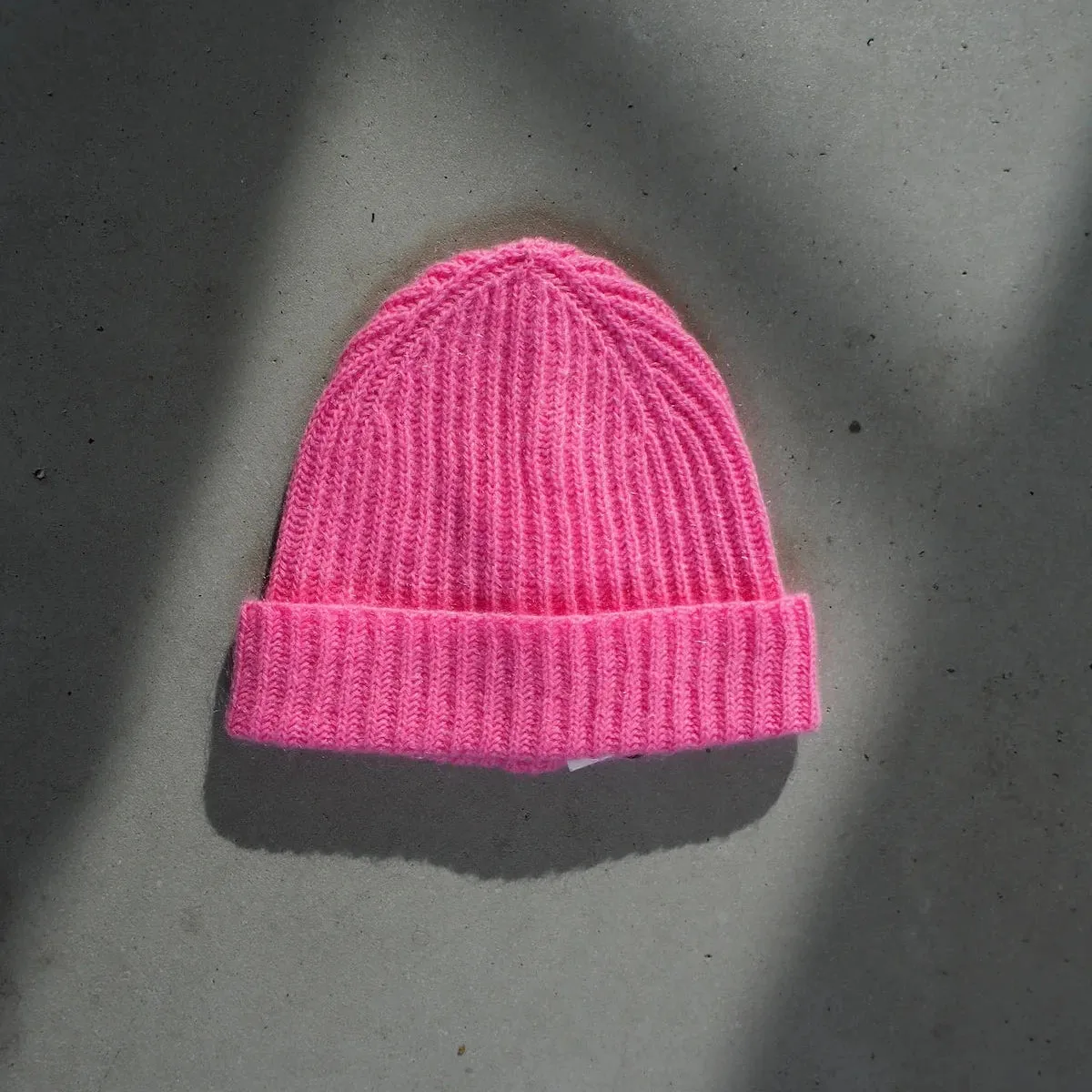 Bjon Knitted Beanie - Bonbon Pink